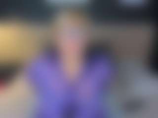 Live cam show with JillMild - Blonde Hair MILF on https://playwithruby.com