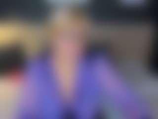 Live cam show with JillMild - Glasses on instabang