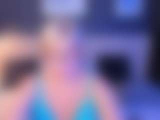 Live cam show with JillMild - Blonde Hair MILF on TeamSkeetLive