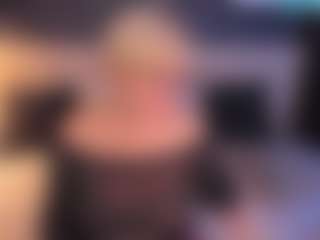 Live cam show with JillMild - Middle Aged on CamClone