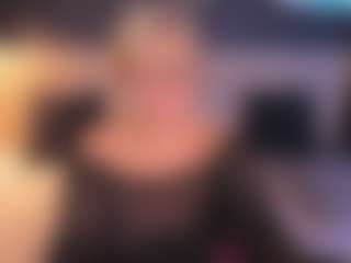 Live cam show with JillMild - Blonde Hair Middle Aged on CamClone