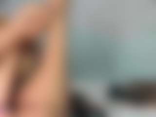 Agata Delphine's Live Sex Cam Show