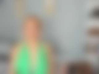 Live cam show with Agata Delphine - Blonde Hair on SpunkLive