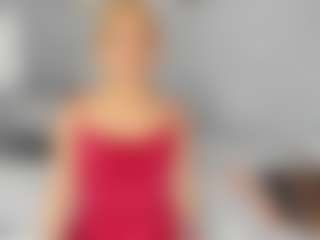 Live cam show with Agata Delphine - Small Ass on AdultVida.com