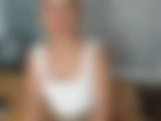 Agata Delphine's Live Sex Cam Show