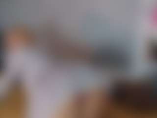 Live cam show with Agata Delphine - Role Play on xxxlivecams.org
