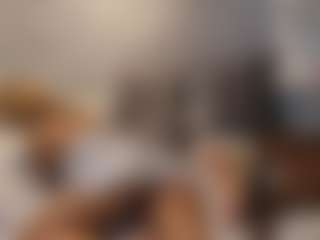 Live cam show with Agata Delphine - Camel Toe on Nude Chat * 1 On 1 Webcam Sex * Live Cam Show