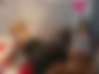 Live cam show with Agata Delphine - Blonde Hair Small Tits on Camsoda