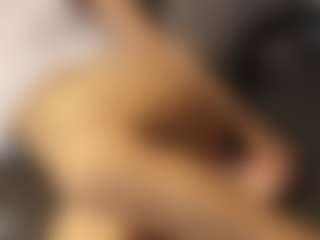 Live cam show with Agata Delphine - Body Massage on slutload