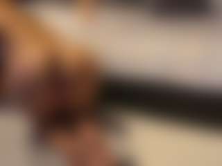 Agata Delphine's Live Sex Cam Show