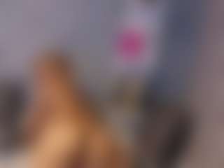 Agata Delphine's Live Sex Cam Show