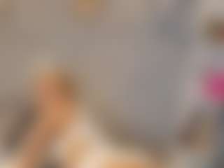 Agata Delphine's Live Sex Cam Show