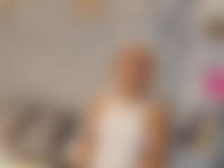 Agata Delphine's Live Sex Cam Show