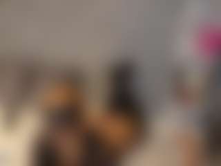 Live cam show with Agata Delphine - Role Play on Milfs Live