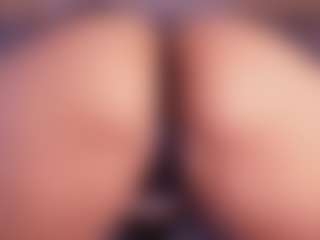 Live cam show with bss-naia - Athletic Asshole on TeamSkeetLive