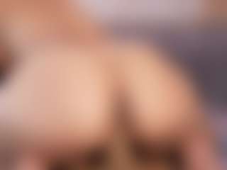 Live cam show with bss-naia - Petite Teen (18+) on Camsoda