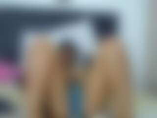 zafiro-cute's Live Sex Cam Show