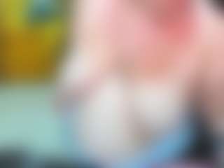 Live cam show with Softie-Sofy - Red Hair on eurowanks.com