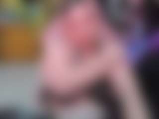 Live cam show with Softie-Sofy - Role Play on Camiplay Live