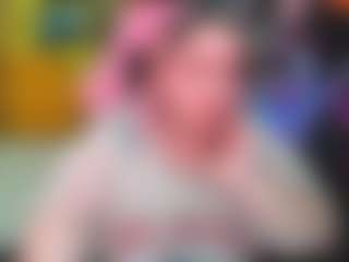 Live cam show with Softie-Sofy - Thick on 1on1-livenow