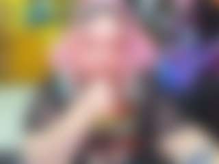 Live cam show with Softie-Sofy - Tittyfuck on UwU Esports