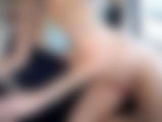 2tightwhite's Live Sex Cam Show