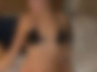 Live cam show with 2tightwhite - Anal MILF on SxyPornLive