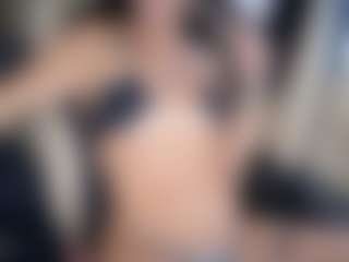 2tightwhite's Live Sex Cam Show