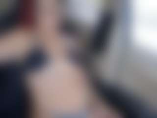 2tightwhite's Live Sex Cam Show