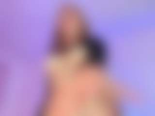 Live cam show with SOFLYCUTEFACE - Deepthroat on Gym Cam Girls