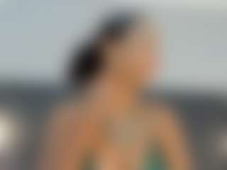 Live cam show with BECKY ROSE - Ebony on Camsoda | colombia