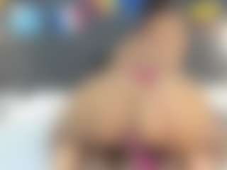 Live cam show with BECKY ROSE - Black Big Ass on fuklive.com