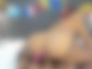 Live cam show with BECKY ROSE - Ebony on CamwithHer | colombia