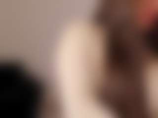 MaryLewis's Live Sex Cam Show