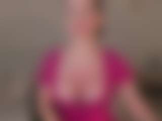 MaryLewis's Live Sex Cam Show