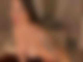 MaryLewis's Live Sex Cam Show