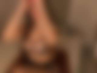 MaryLewis's Live Sex Cam Show