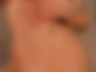 MaryLewis's Live Sex Cam Show