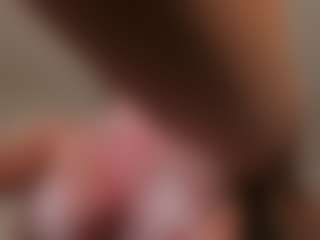 MaryLewis's Live Sex Cam Show
