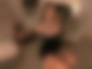 MaryLewis's Live Sex Cam Show