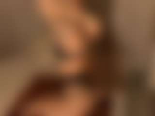 MaryLewis's Live Sex Cam Show