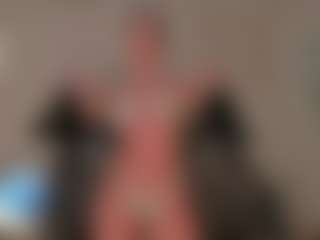 MaryLewis's Live Sex Cam Show
