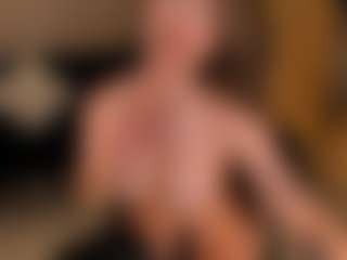 MaryLewis's Live Sex Cam Show