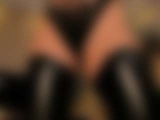 MaryLewis's Live Sex Cam Show