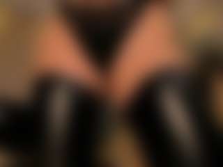 MaryLewis's Live Sex Cam Show