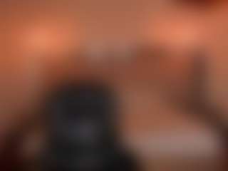 MaryLewis's Live Sex Cam Show