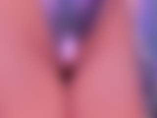 Bella Carteer's Live Sex Cam Show