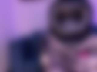 Bella Carteer's Live Sex Cam Show