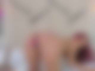 Lia's Live Sex Cam Show