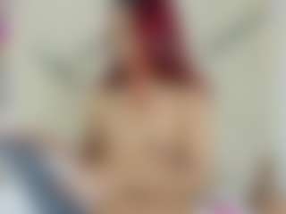 Live cam show with Lia - Red Hair Squirt on pussylord.com